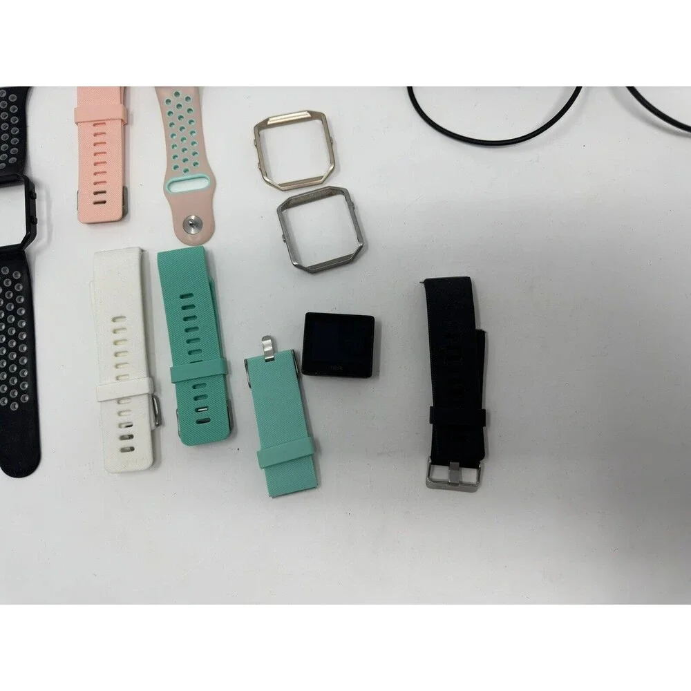Fitbit Blaze FB502 Fitness Activity Tracker W/9 Bands